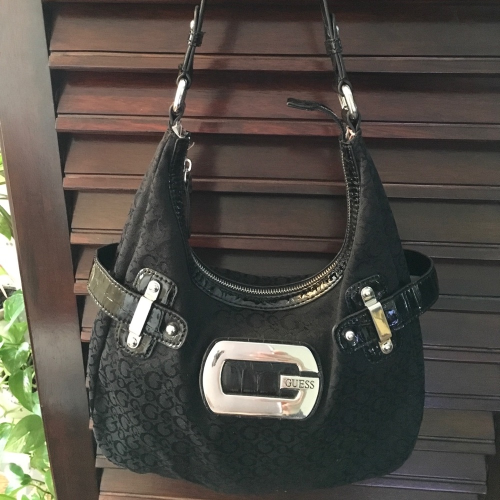 Guess purse